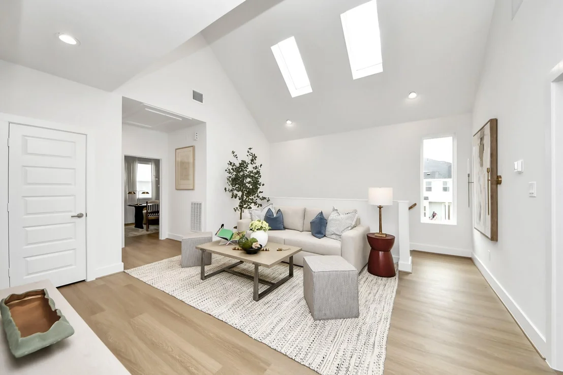 Photo of 2205 Diagonal Lane