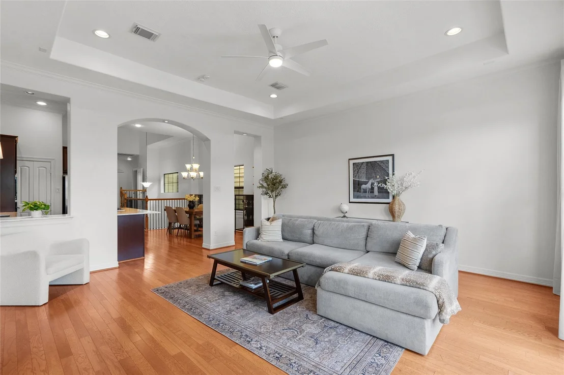 Photo of 4656 Cornish Street