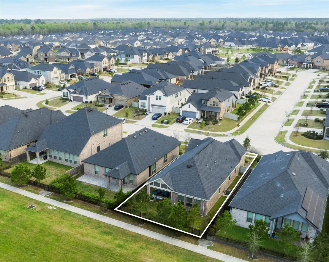 Photo of 10235 Bayou Oaks Drive