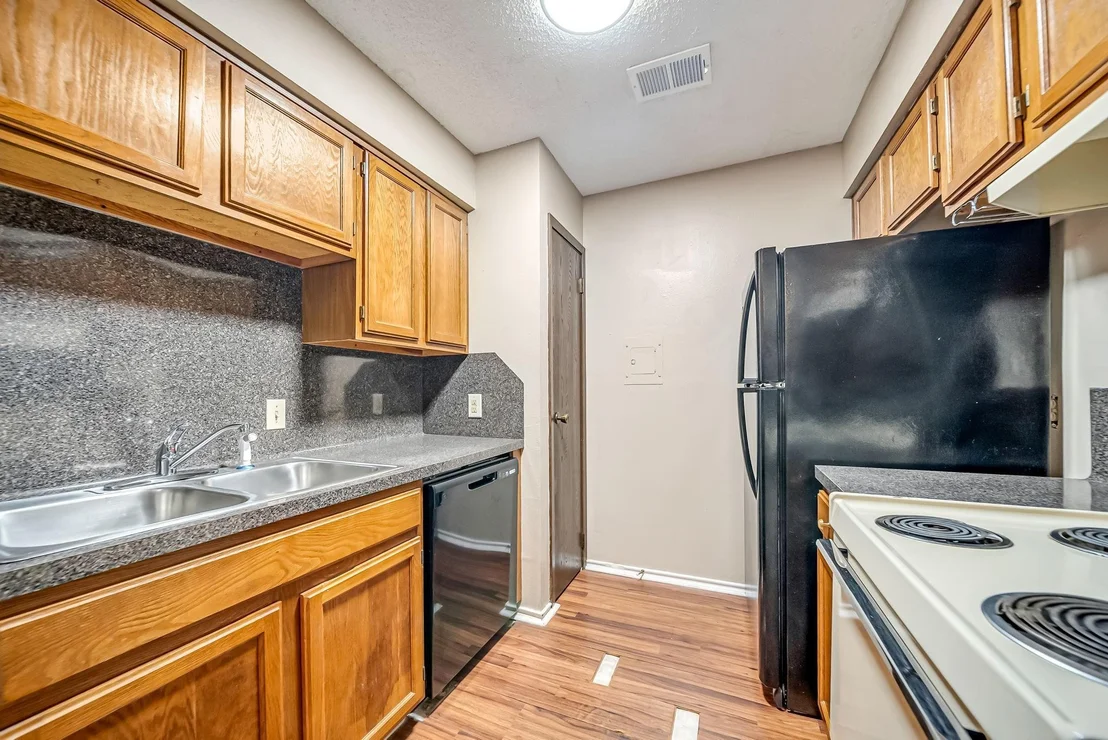 Photo of Unit 256D at 2501 Gulf Freeway