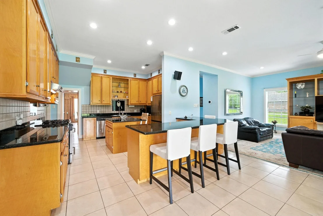 Photo of 15402 Long Road