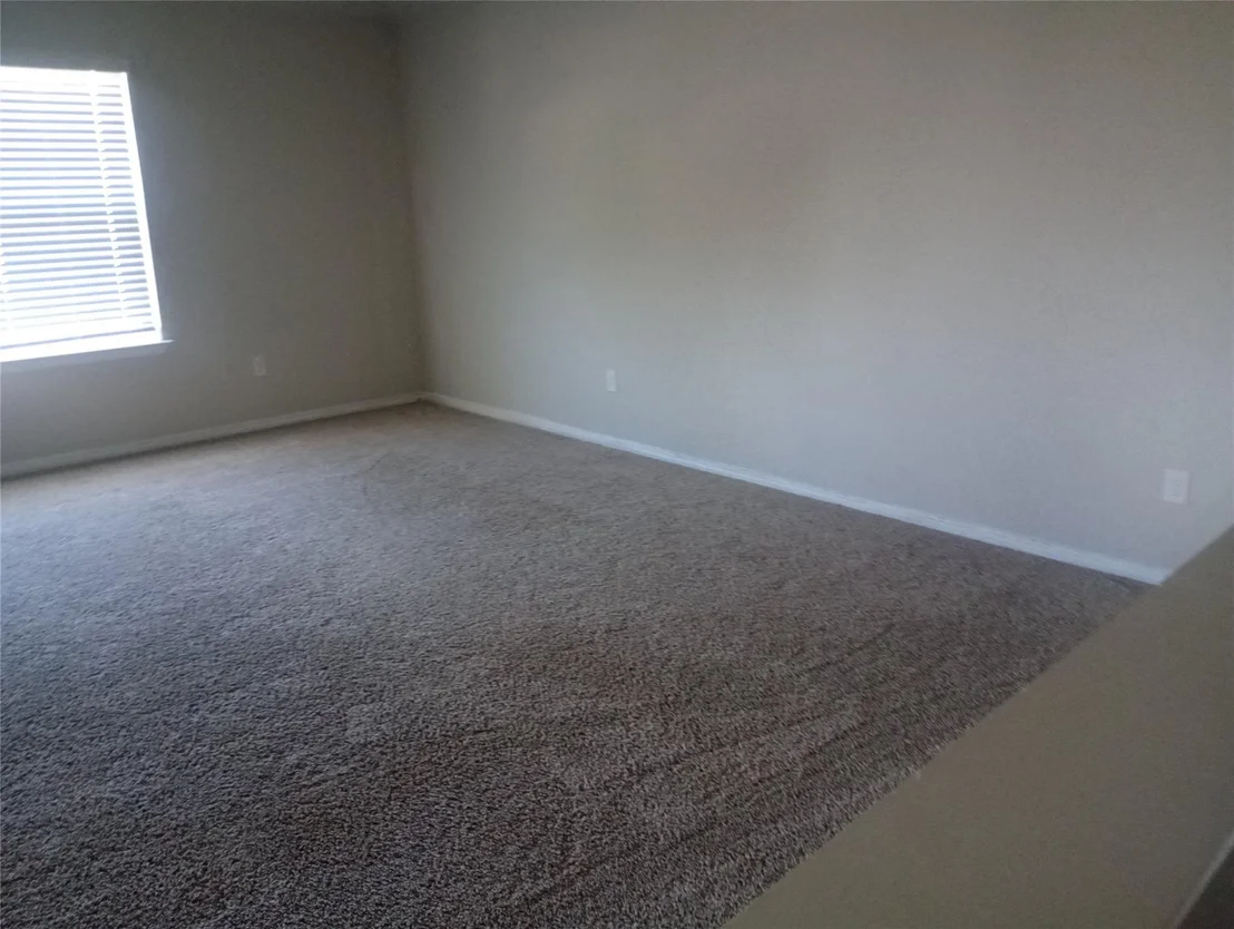 Photo of 14008 Heartland Drive