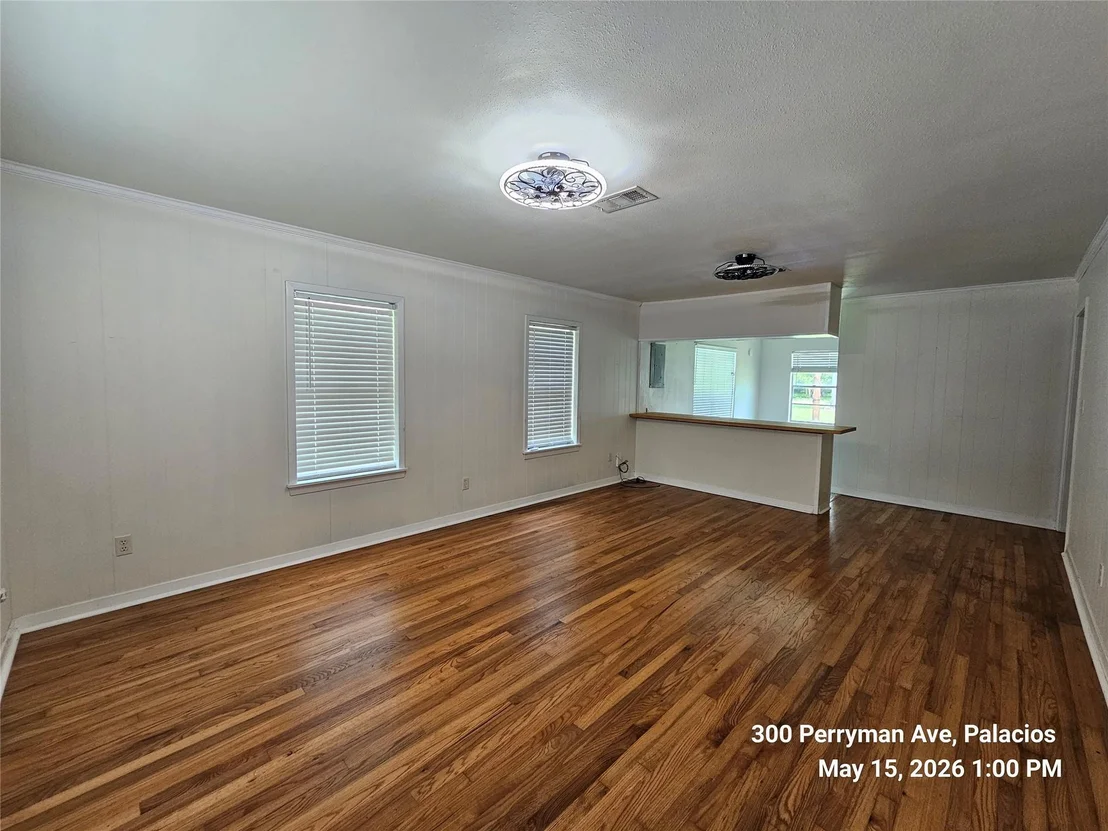 Photo of 300 Perryman Avenue