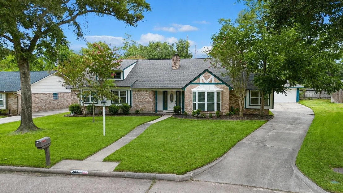 Photo of 25506 Many Oak Drive