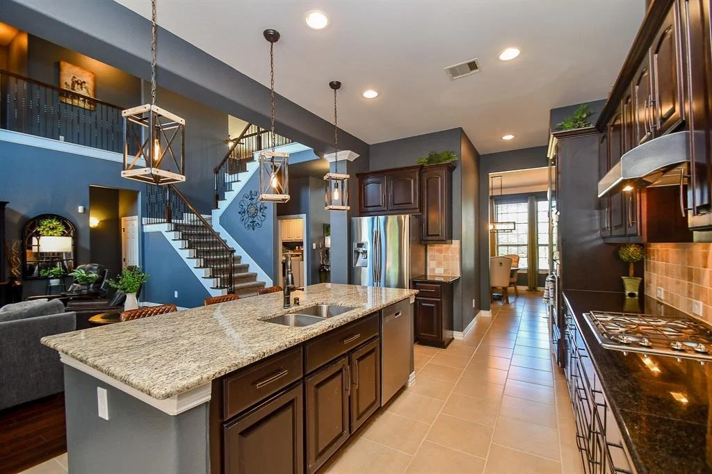Photo of 7539 Langley Road