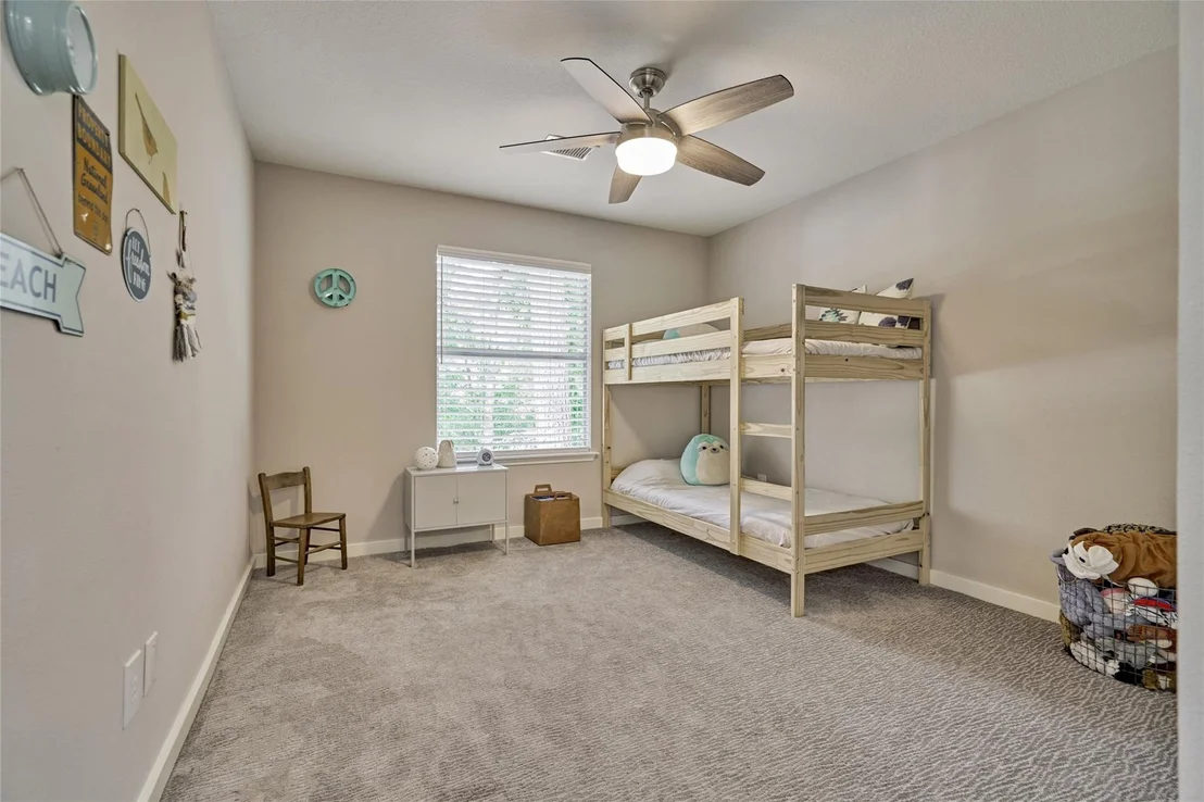 Photo of 38 E Gaslight Place