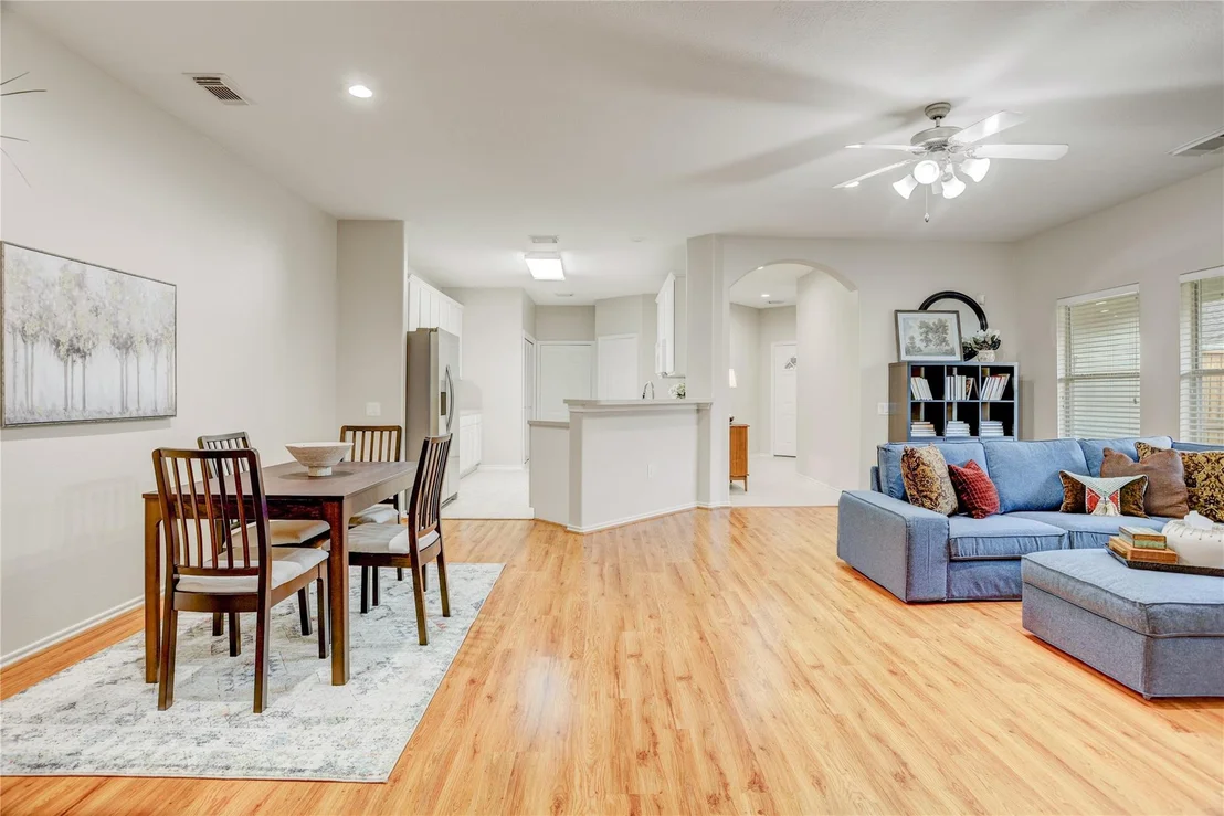 Photo of 5310 Garnetfield Lane