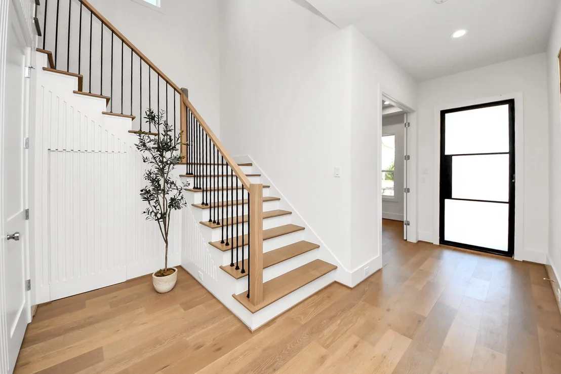 Photo of 1623 Viking Drive