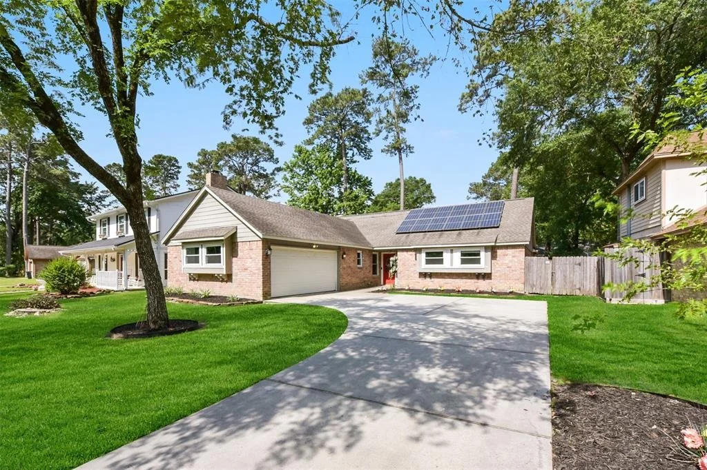 Photo of 15111 Forest Lodge Drive
