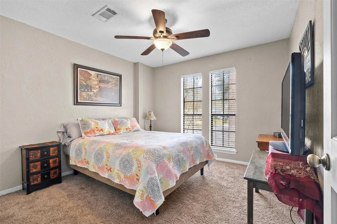 Photo of 41 Windsor Drive
