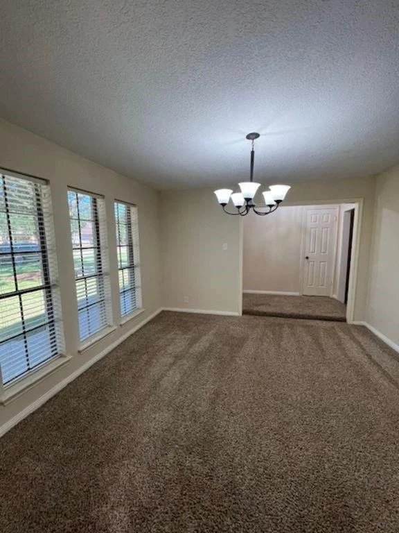 Photo of 317 Raintree Lane