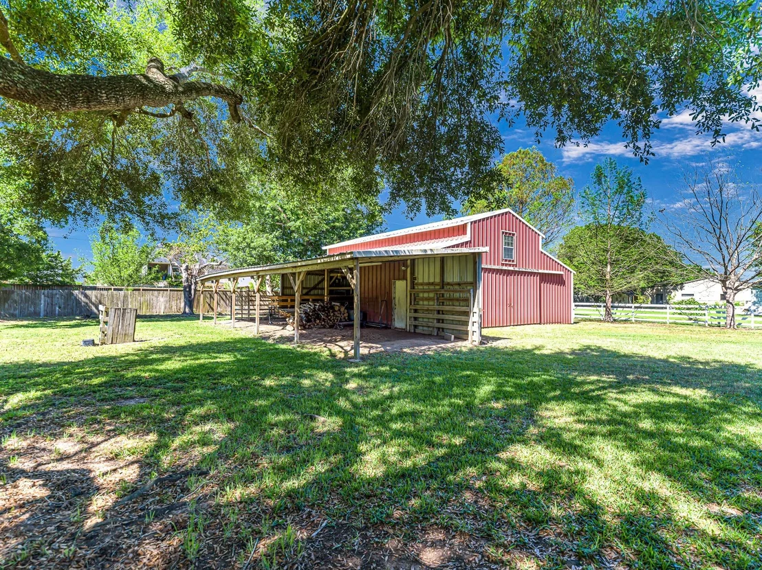 Photo of 3102 Willow Creek Lane