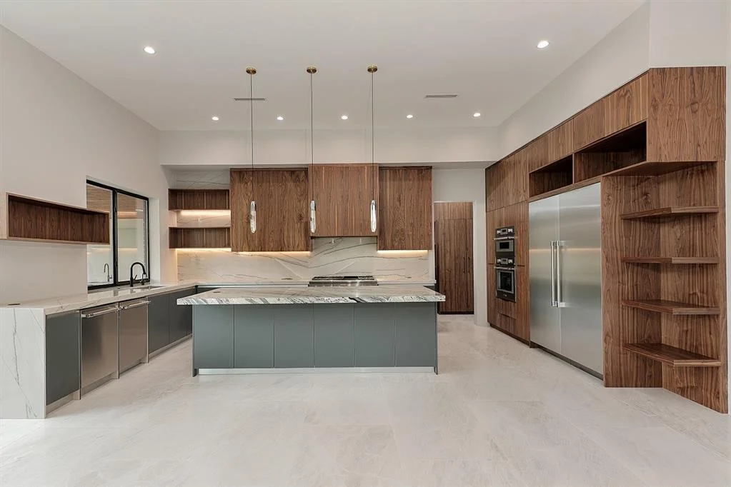 Photo of 112 S Timber Top