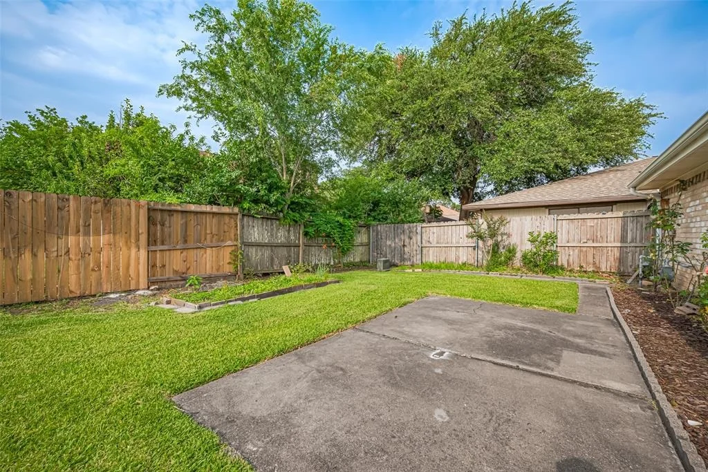 Photo of 11935 Brook Meadows Lane