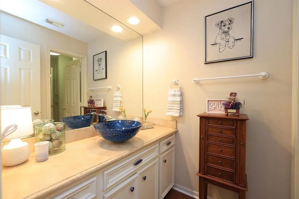 Photo of 8627 Asprey Court