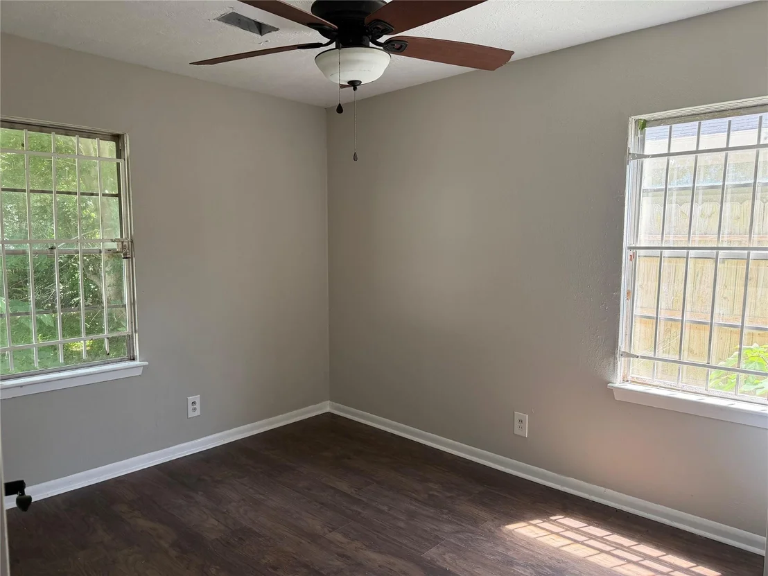 Photo of 5535 Elmlawn Drive