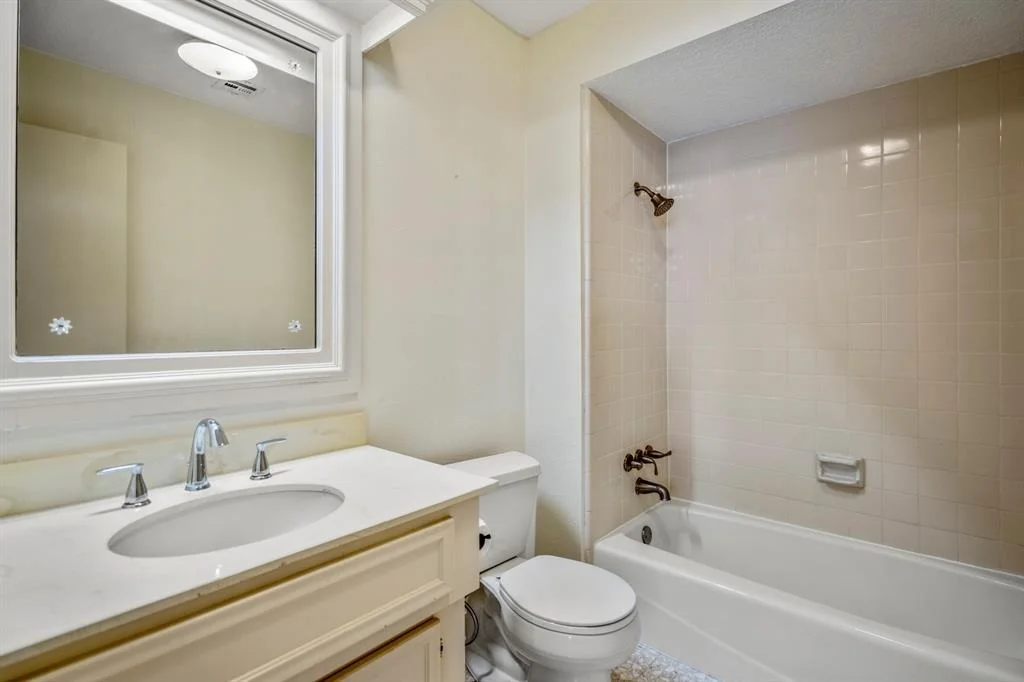 Photo of 12114 Knobcrest Drive