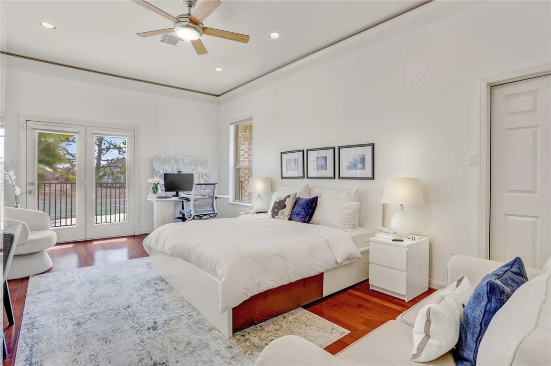 Photo of 11415 Legend Manor Drive