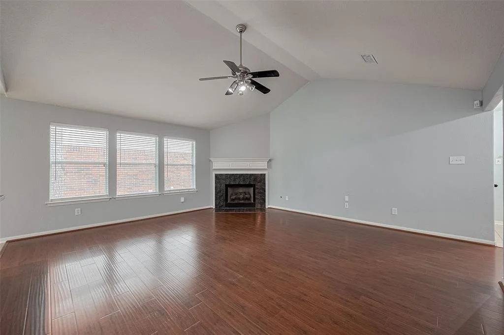 Photo of 31 Shimmer Pond Place
