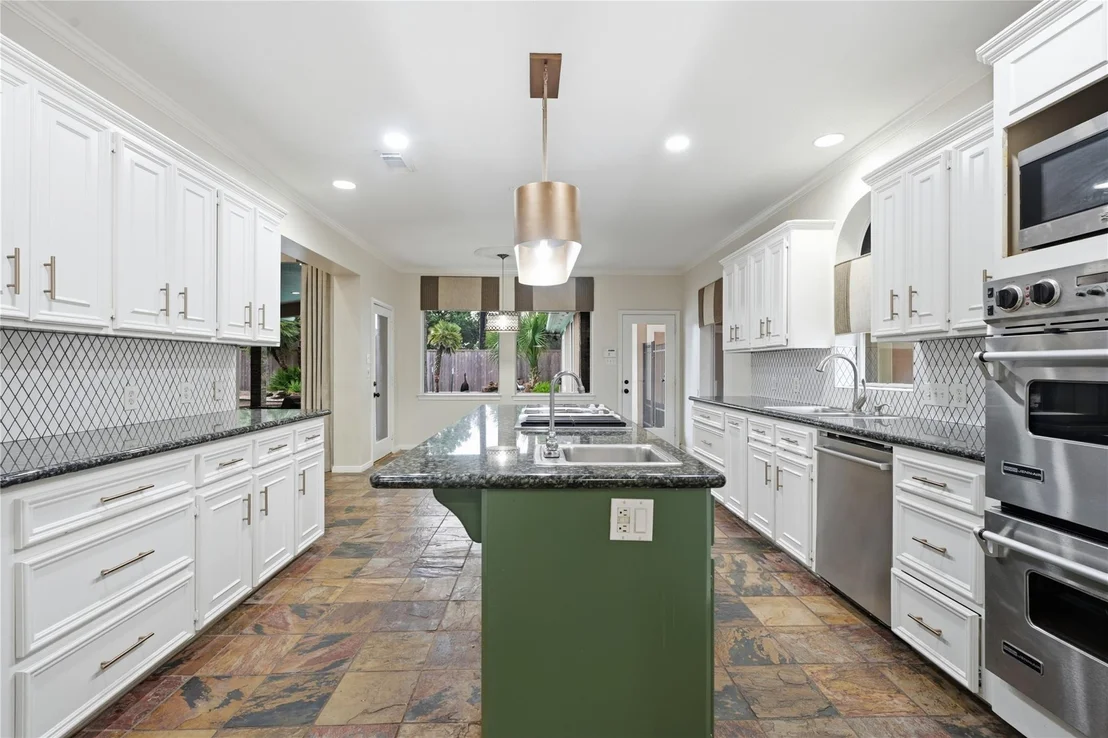 Photo of 4815 Bayfair Street