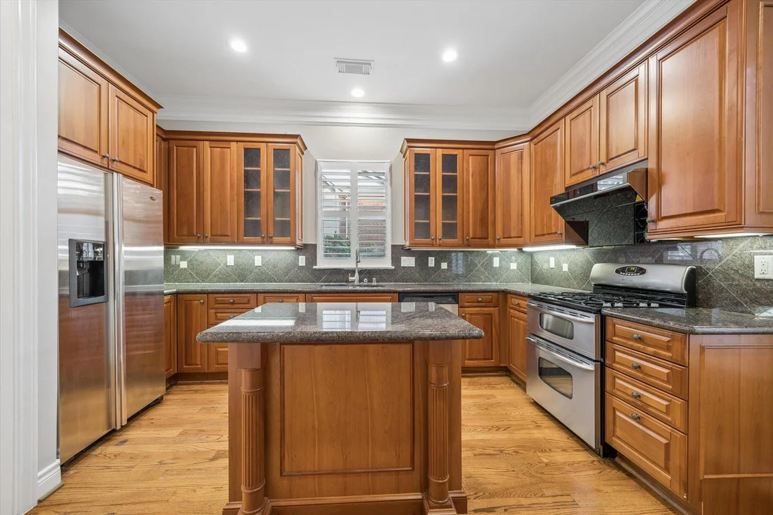 Photo of 2931 Brompton Square Drive