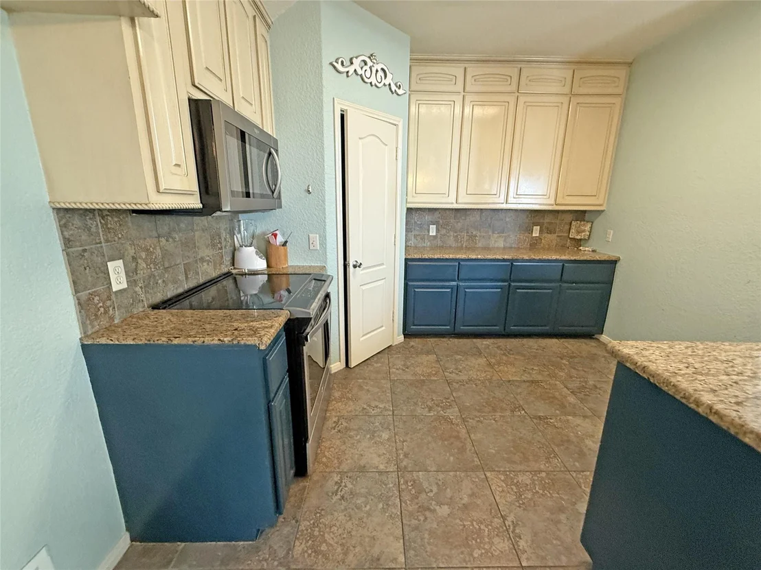 Photo of 4719 Bluewater Drive