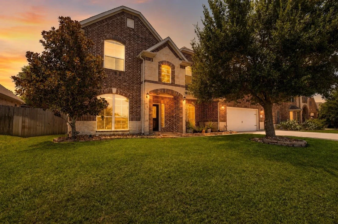 Photo of 13859 Shoreline Drive