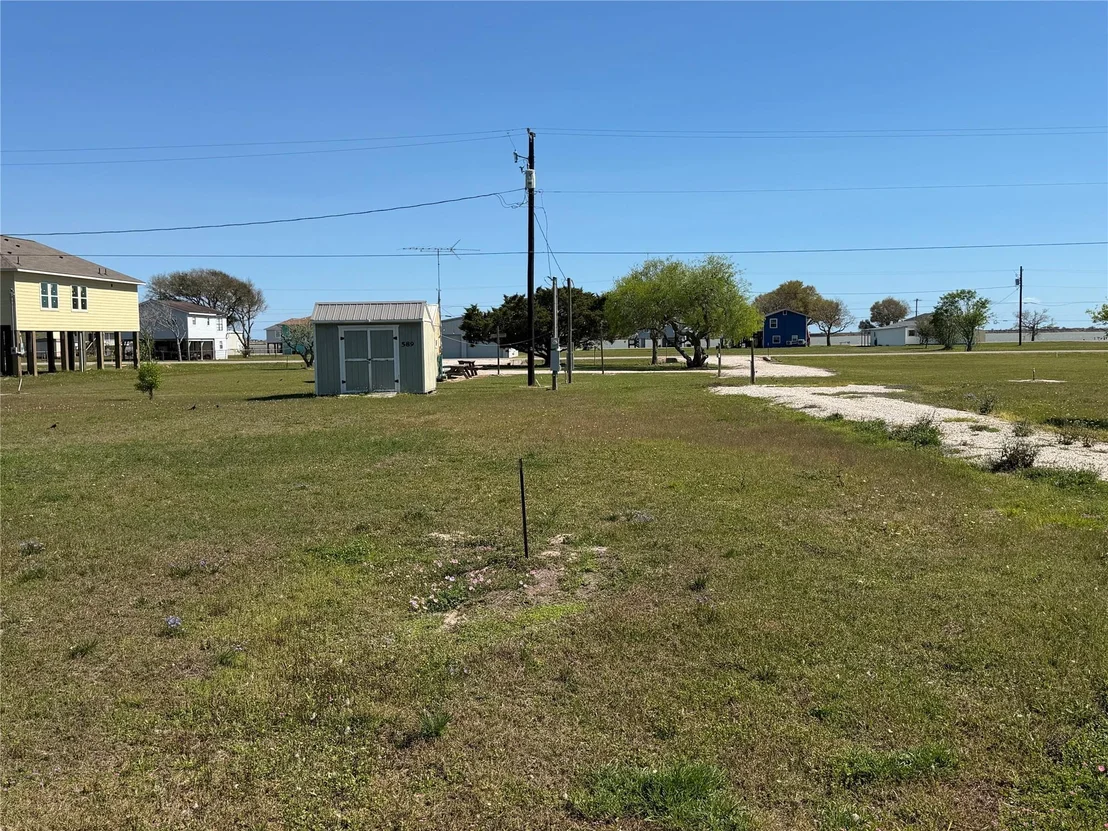 Photo of 589 Swallow Drive