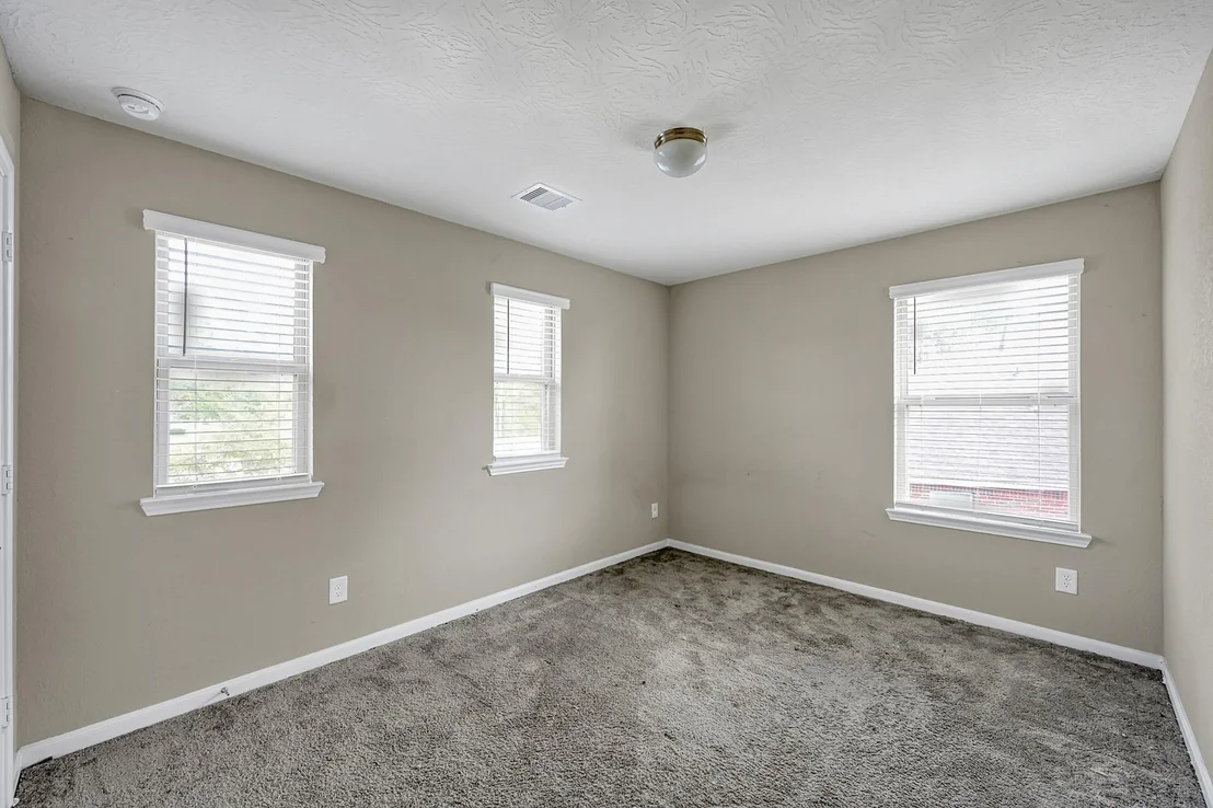 Photo of 1951 Parnevik Place