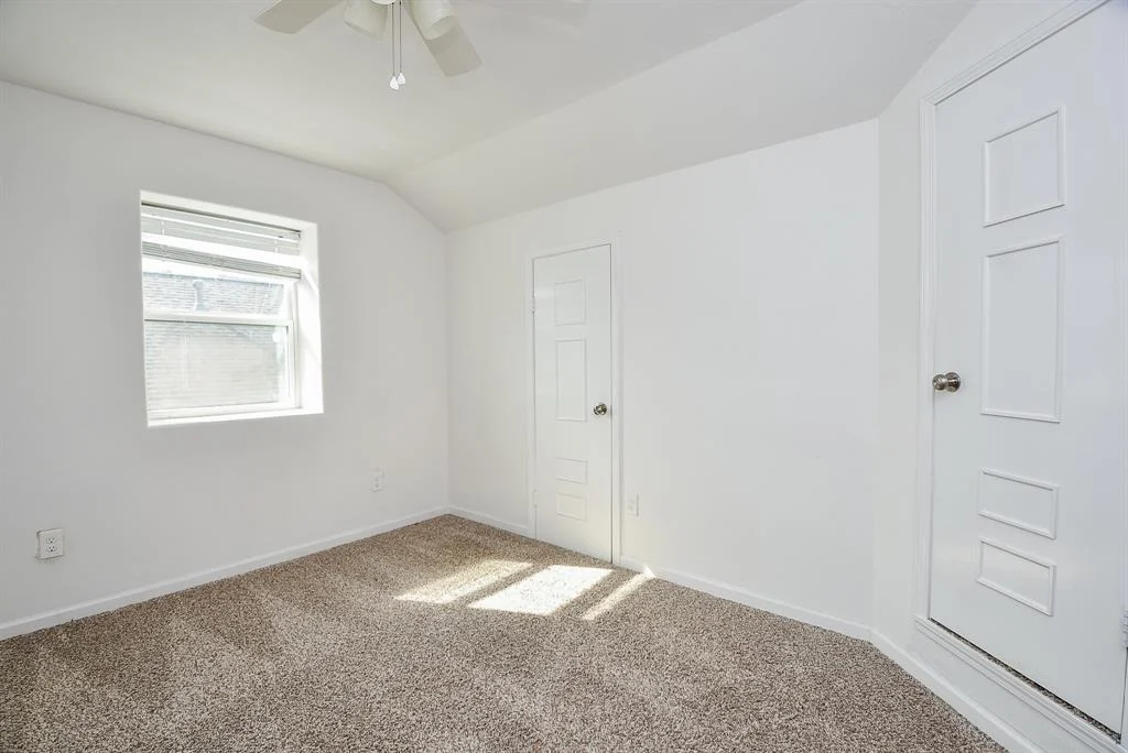 Photo of 1049 Misty Cliff