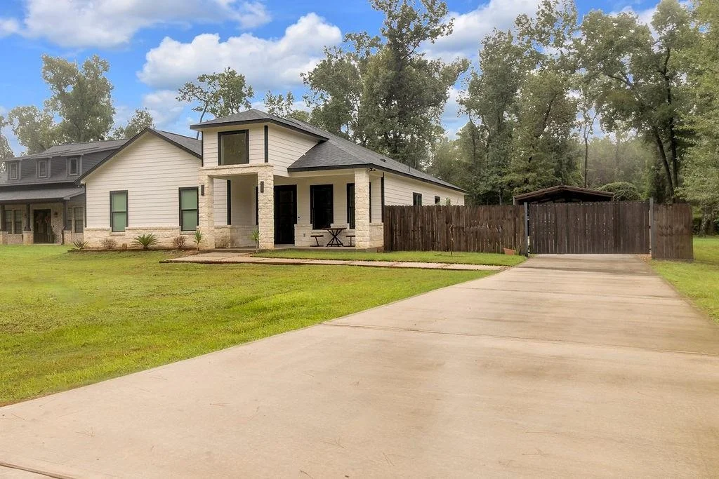 Photo of 195 County Road 3667