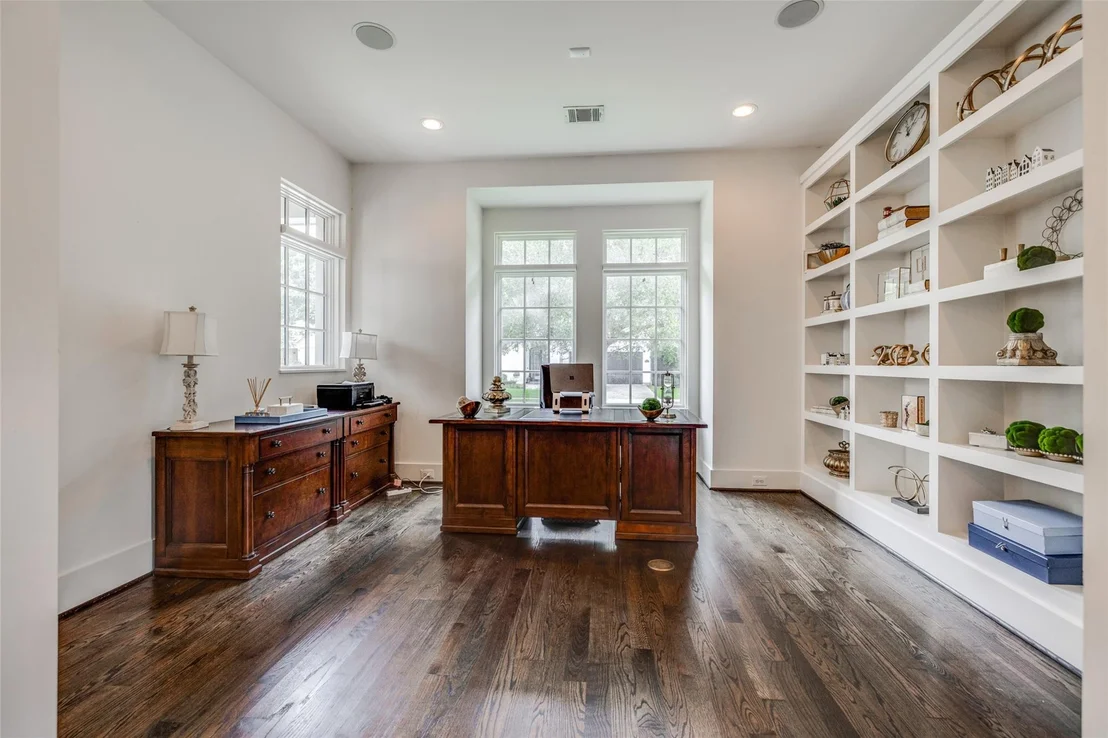 Photo of 2815 Albans Road