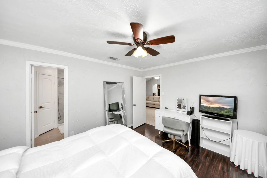 Photo of 4519 Towergate Drive