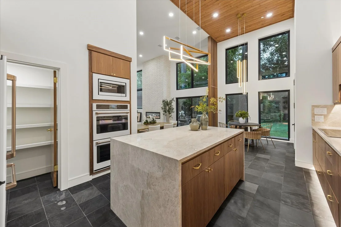Photo of 16 Pine Creek Lane