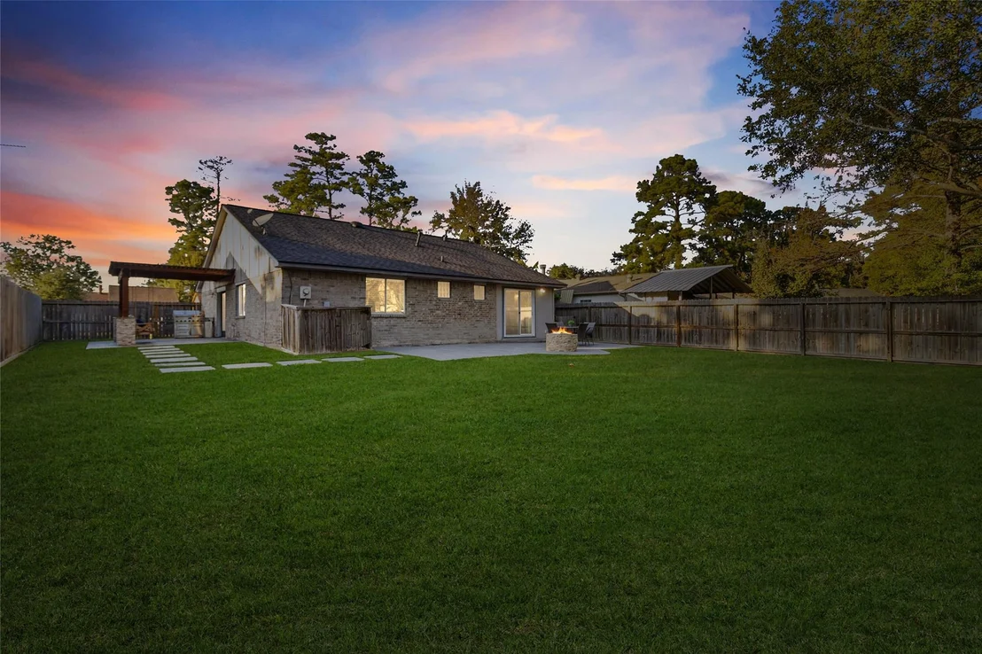 Photo of 9919 Loch Dane Drive