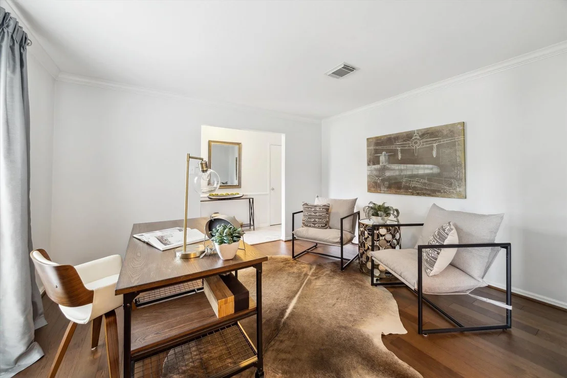 Photo of 2523 Moss Hill Drive