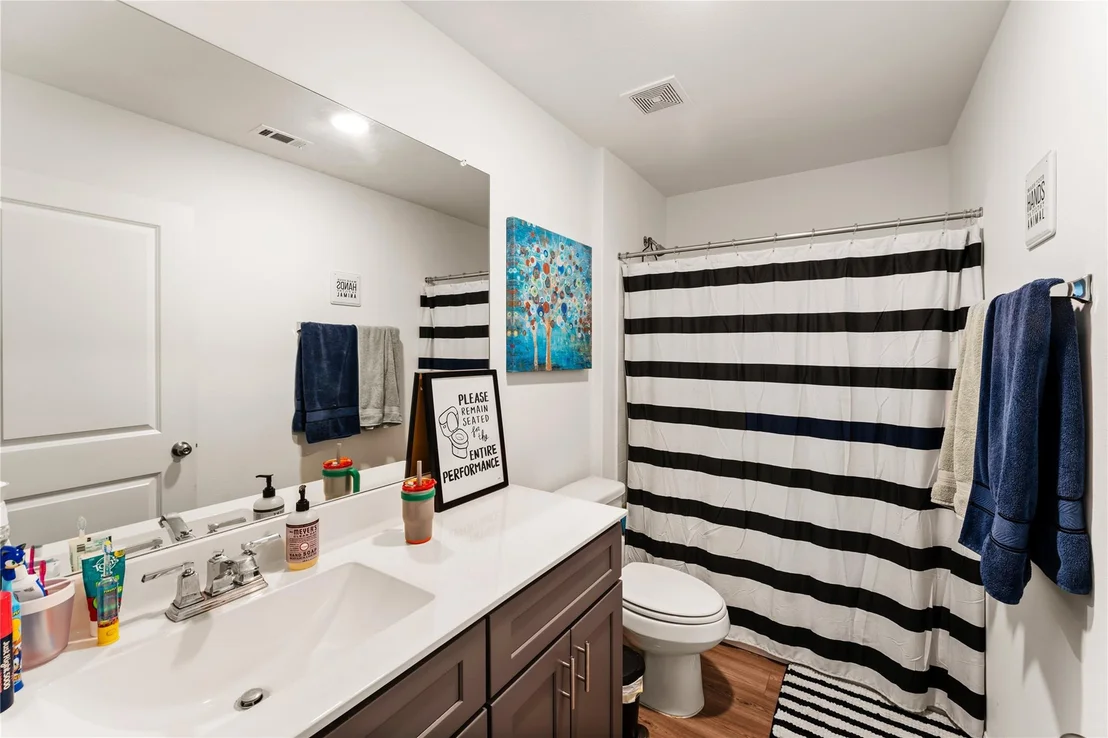 Photo of 21103 Sherrell Bay Drive
