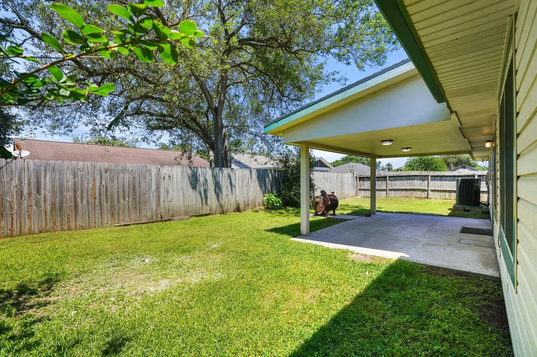 Photo of 9731 Shell Rock Road