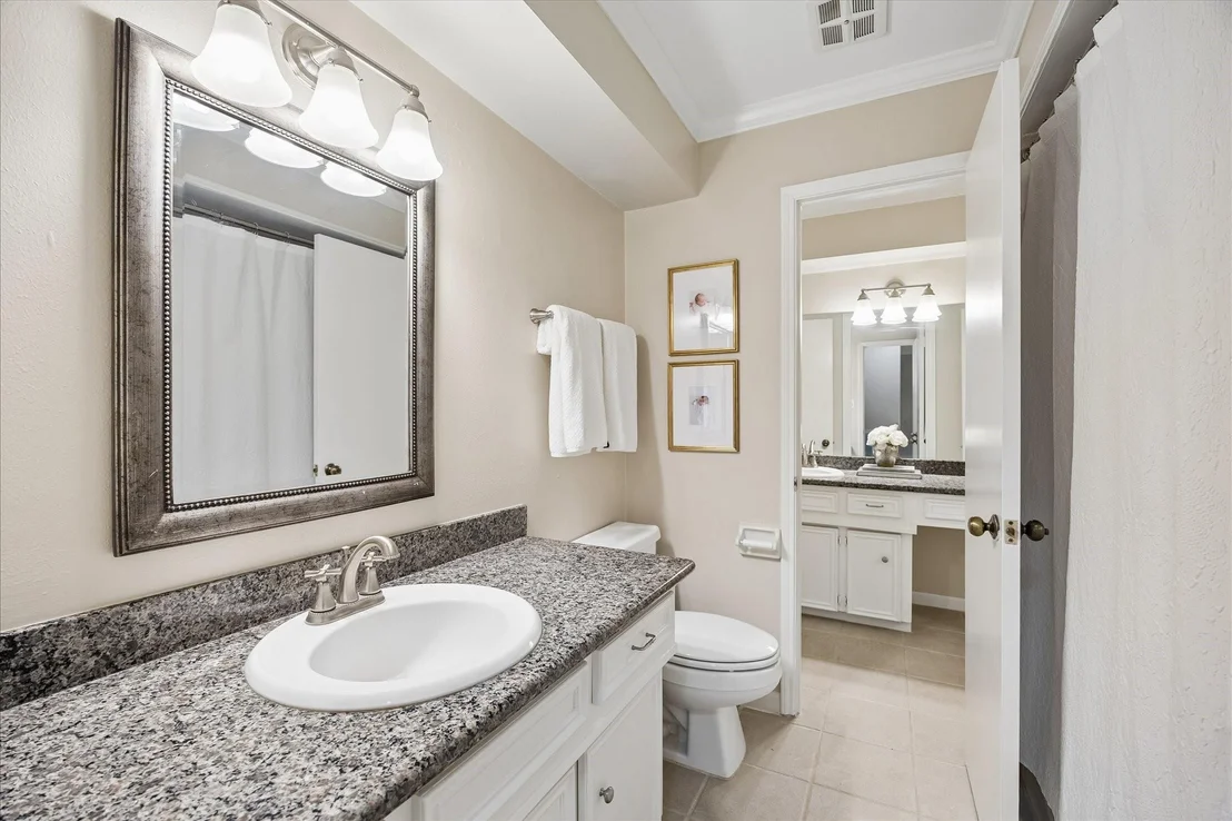 Photo of 12127 Waldemar Drive