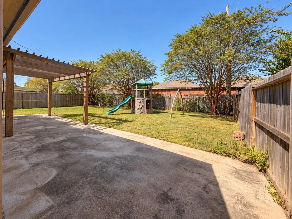 Photo of 9226 Edgeloch Drive
