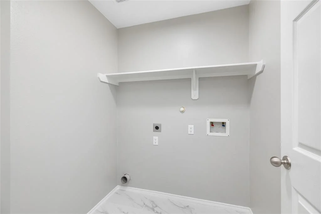Photo of 20231 Niagara Falls Drive