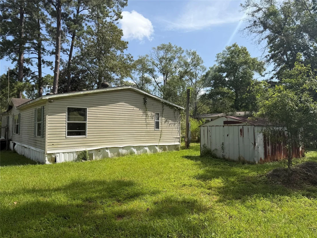 Photo of 9443 1st Street
