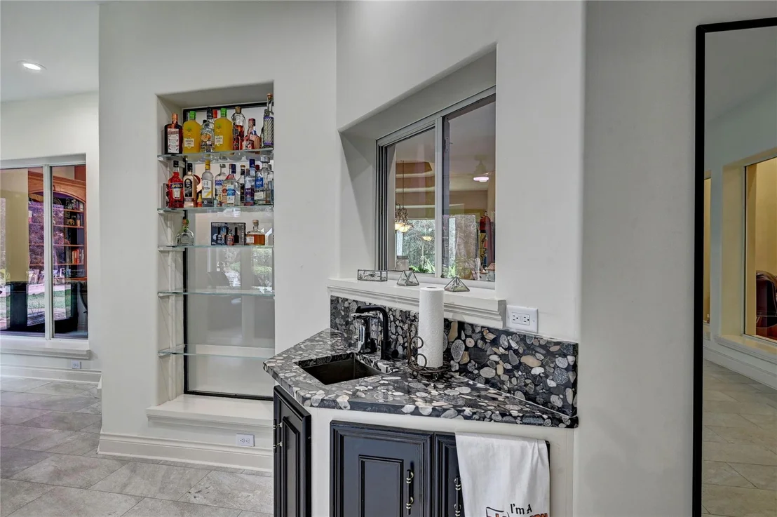 Photo of 9526 Deer Path Lane