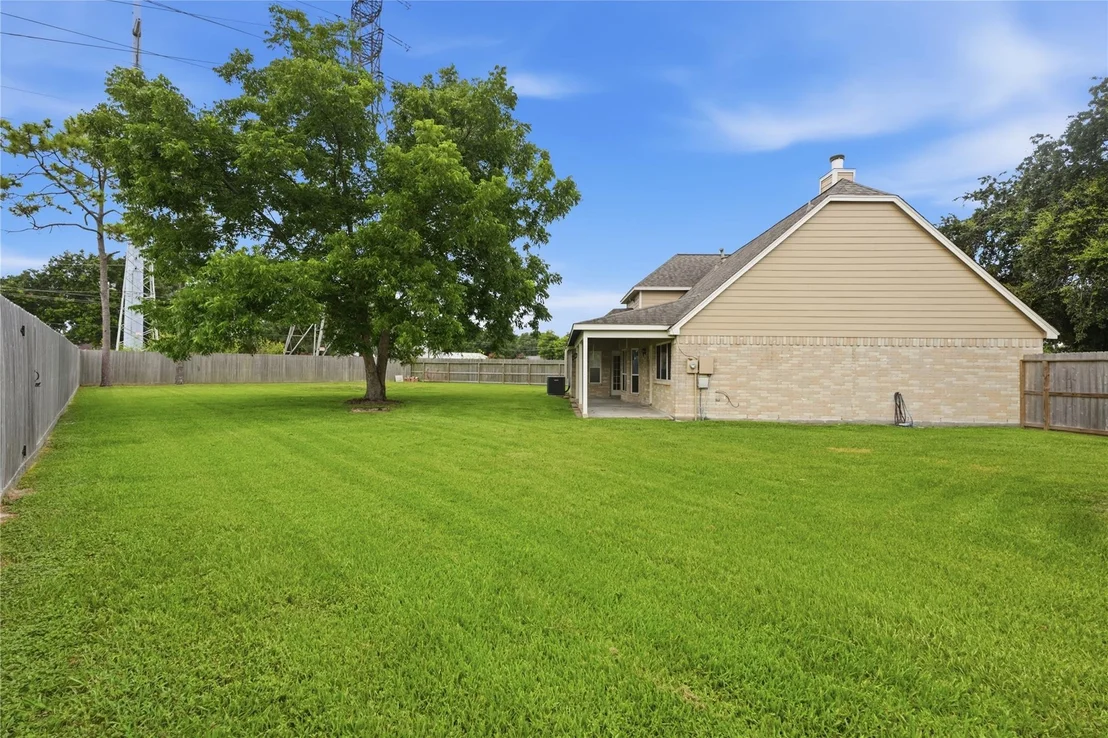 Photo of 2017 Eastwind Drive