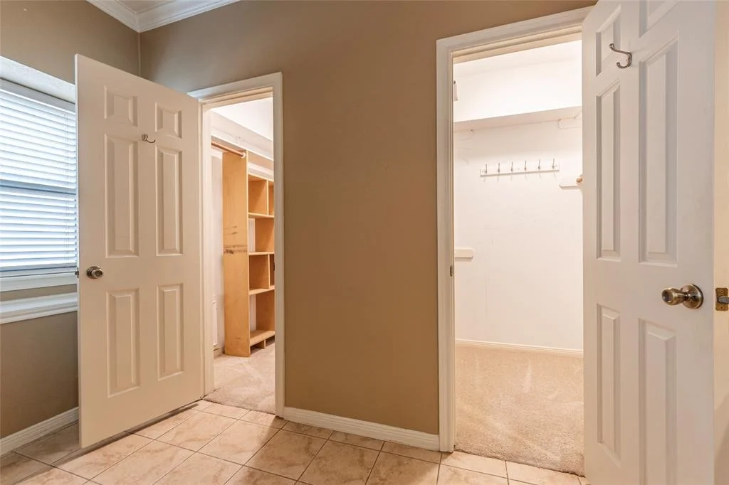 Photo of 15931 Manor Square Drive