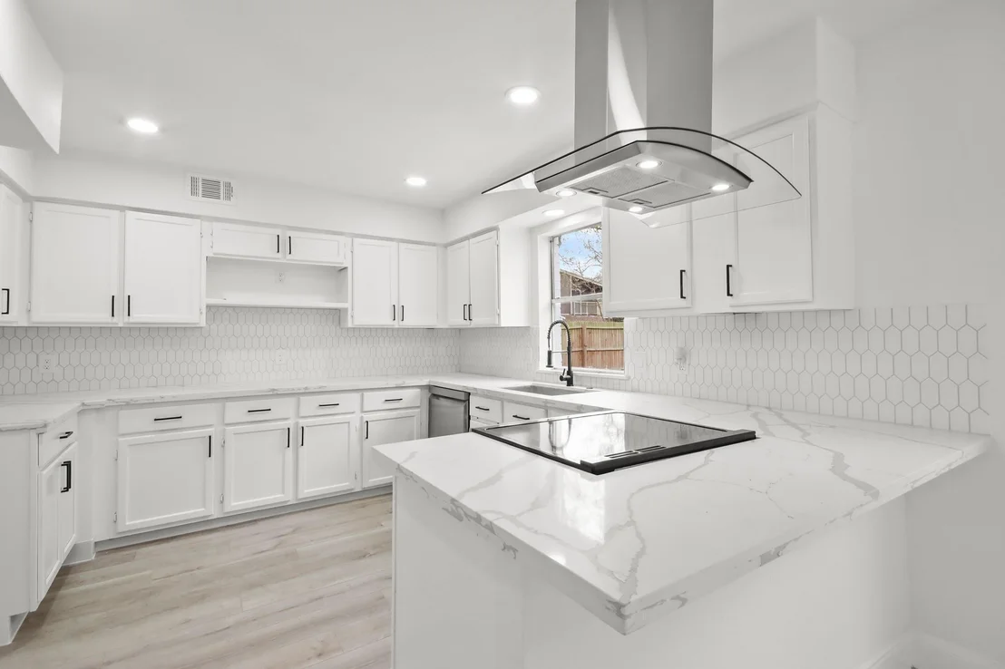 Photo of 19431 Enchanted Oaks Drive