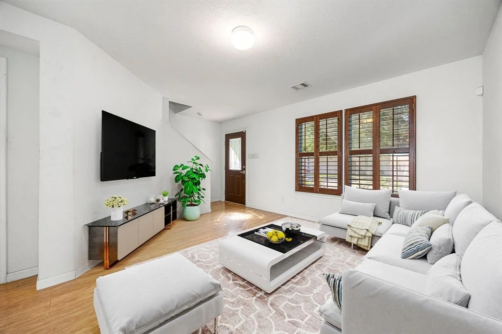 Photo of 822 Ellerton Lane