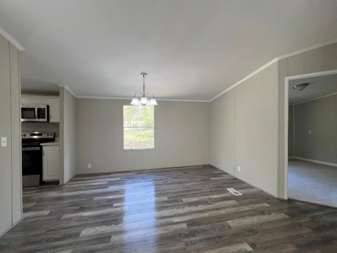 Photo of 27241 Long Street
