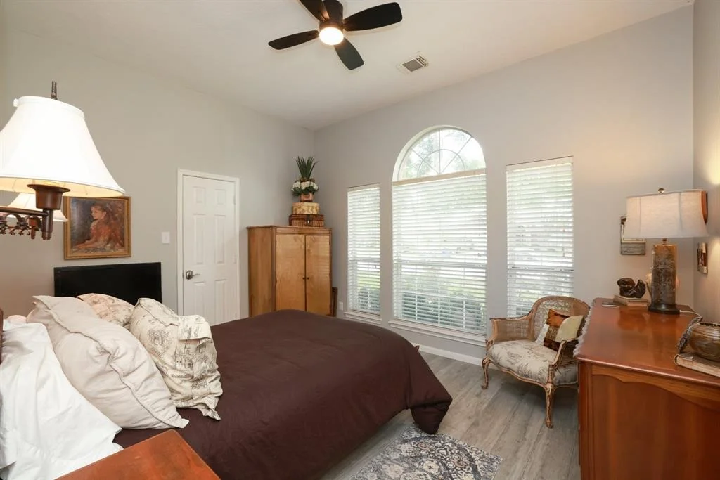 Photo of 9231 Fernwillow Drive