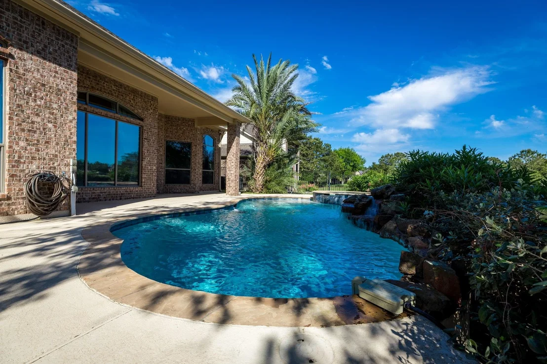 Photo of 8411 Middle Canyon Road